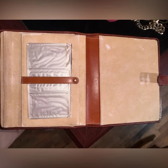 Dooney & Bourke Grey and brown Organizer
